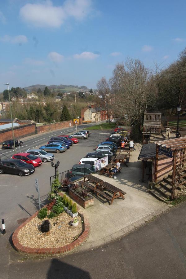 Hôtel The Clothiers Arms à Stroud  Extérieur photo